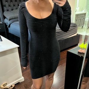 BCBG ribbed black dress Size: Xs/s